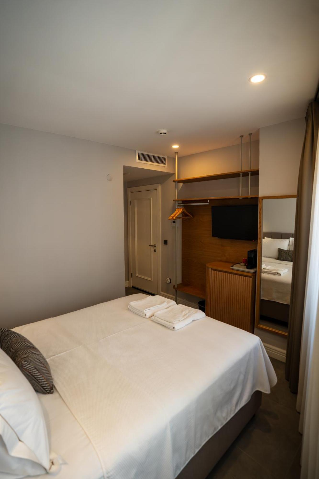 Zena Hotel Alacati Adults Only Exterior photo
